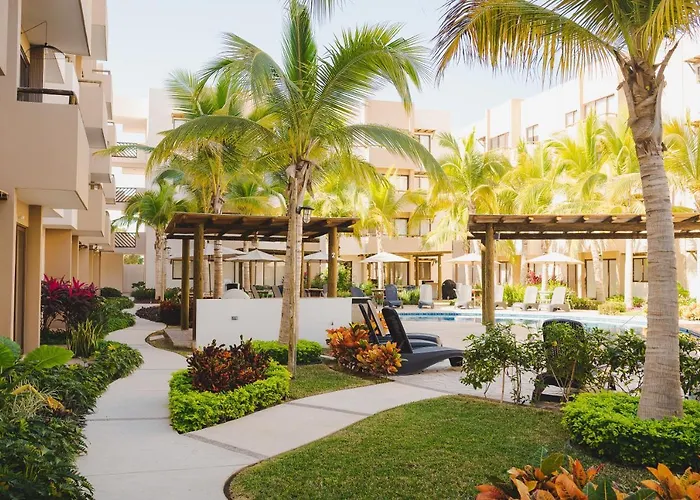 Apartamento Con alberca a 5 minutos de la playa by G P S rentas Mazatlán
